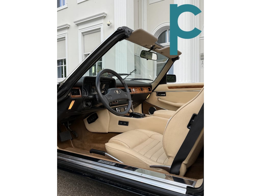 Jaguar XJ XJS V12 convertible 5.3L EU Auto Pionolak zwart beige leder