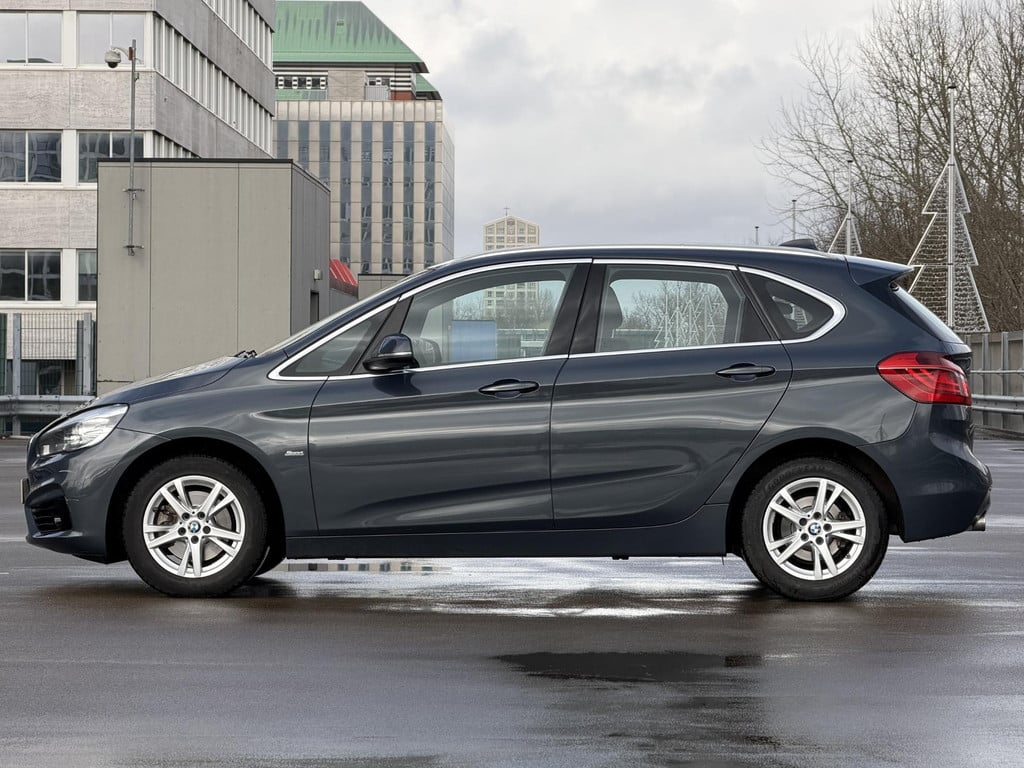 BMW 2 Serie Active Tourer 218i Sport Automaat - NL auto - 97.974 km