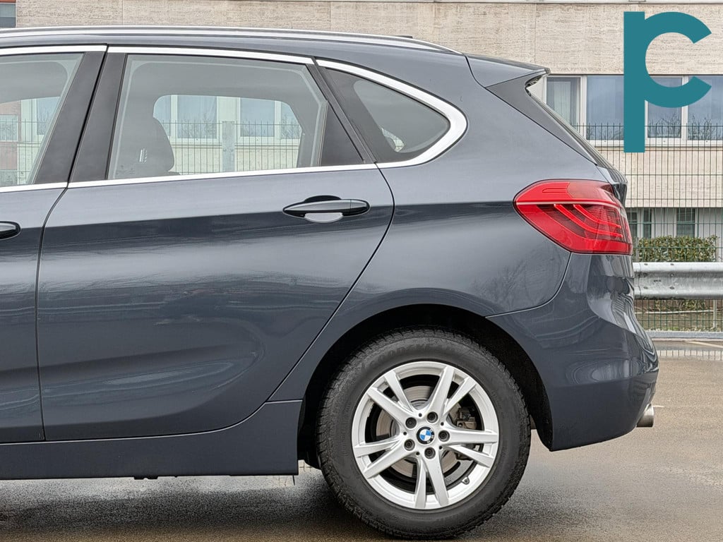 BMW 2 Serie Active Tourer 218i Sport Automaat - NL auto - 97.974 km