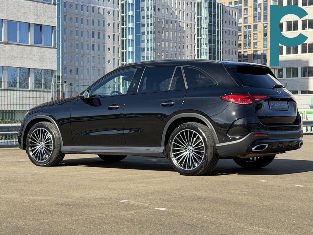 Mercedes-Benz GLC 200 4MATIC AMG Line Pano 360º HeadUp Laser MB Garantie